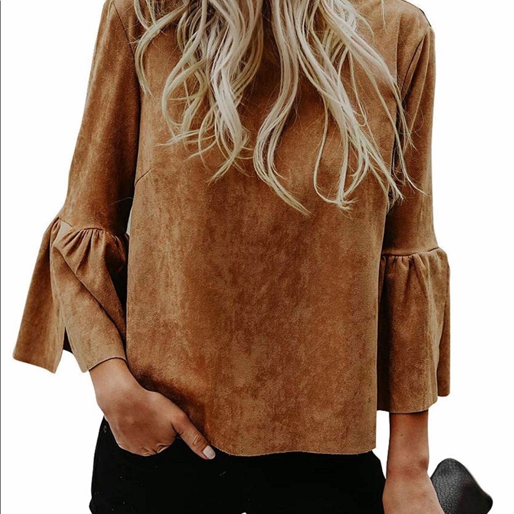 Bell sleeve blouse